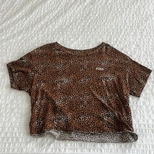 Victoria Secret Pink Leopard Print Crop Tee Shirt